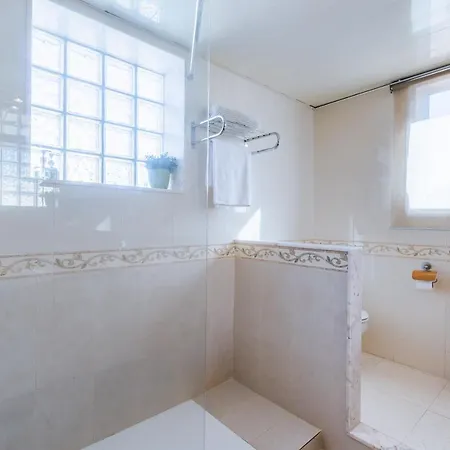Casa Neus Barà *