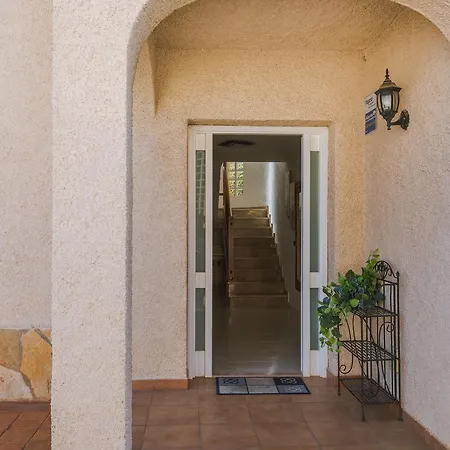 Casa Neus Bara Сasa de vacaciones Roda de Berà (Roda de Bará)